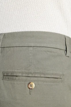 Pantaloni chino verdi