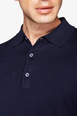 Polo in maglia con bottoni blu